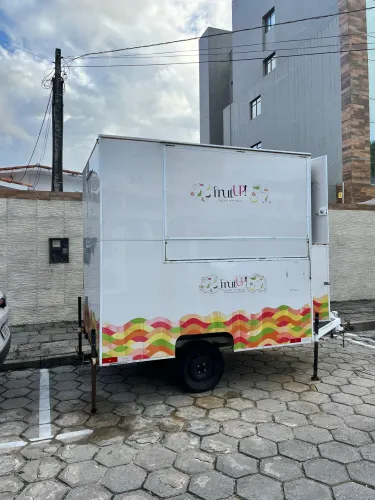 Trailer seminovo