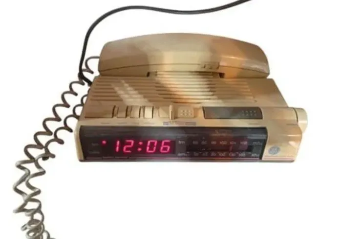 Telefone Rádio Relógio GE General Eletric Anos 70 Anos 70 