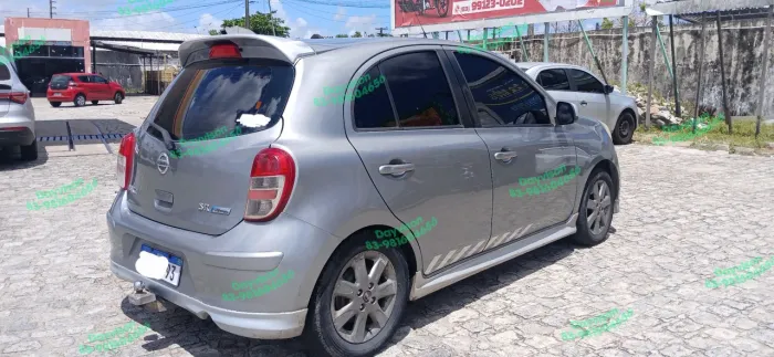 Nissan March SR 1.6 16V Flex Fuel 5P 2014