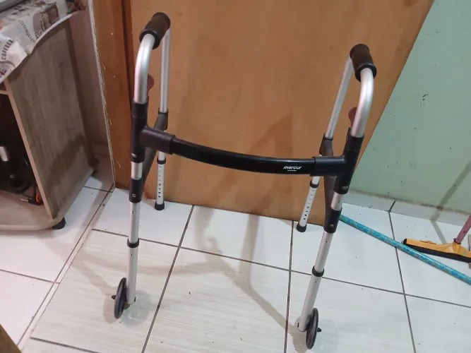 Andador para idosos