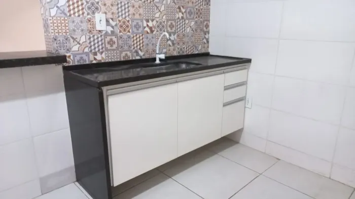Alugo ótimo apto 1 quarto em bandeirantes direto proprietário
