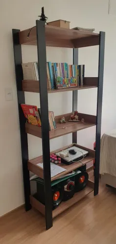 Estante para livros - super nova