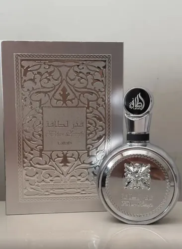 Perfume Fakhar plantin árabe