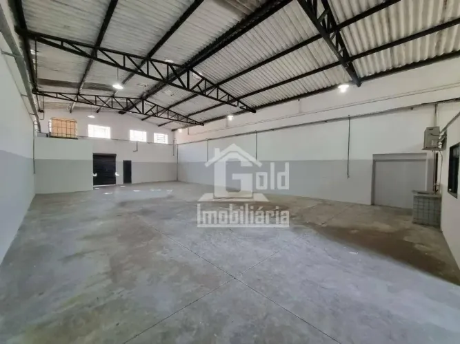 Galpão com 233m² no bairro Parque Industrial Tanquinho