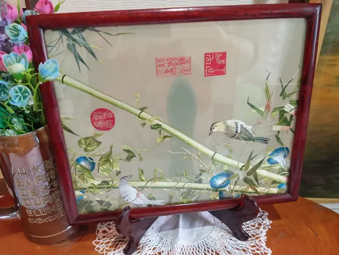 Vendo um quadro decorativo muito bonito artesanal ele é vidro 36x28cm  perfeito 