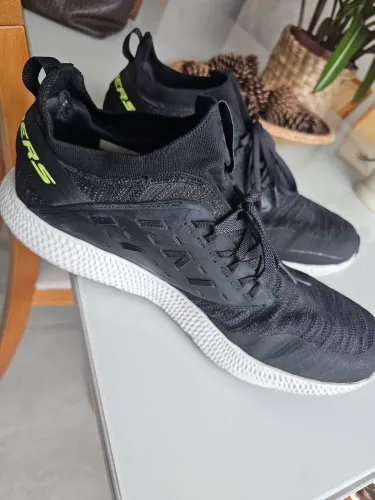Tênis Skechers GOrun Masculino Tam. 45