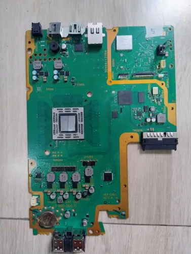 Placa principal Playstation 4 Fat com defeito