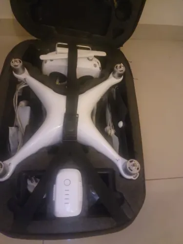DJI Phantom 4 Pro Plus - Avariado - Completo com Case