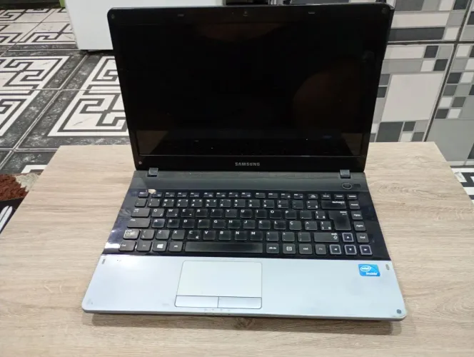 Notebook Samsung para retirar peças