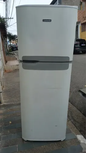 Geladeira continental frost free 