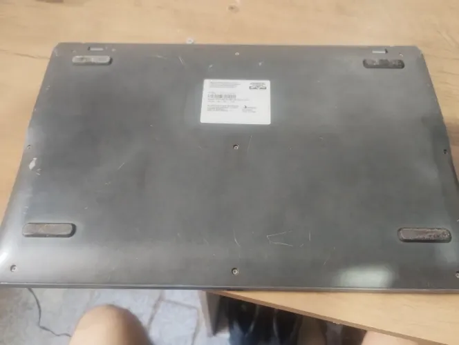 Vendo notebook positivo.