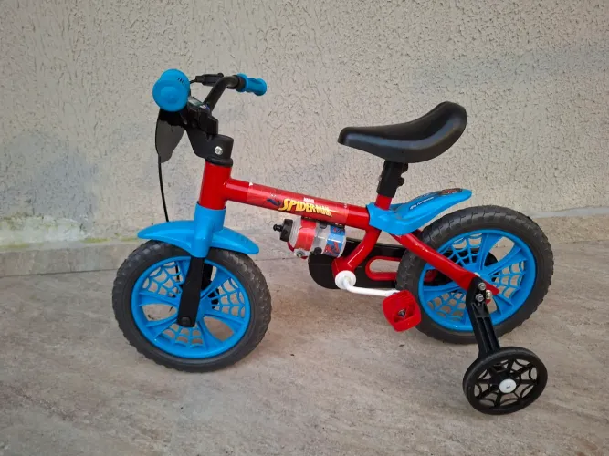 Bicicleta aro 12 homem aranha