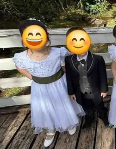 Roupa de Pajem e florista- prontas para um novo SIM!