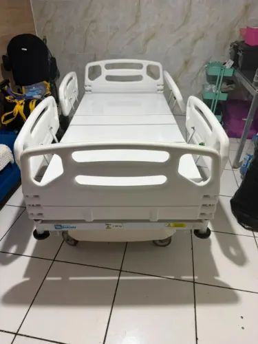 Cama hospitalar elétrica 
