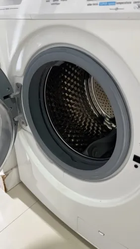 Máquina lava e seca 