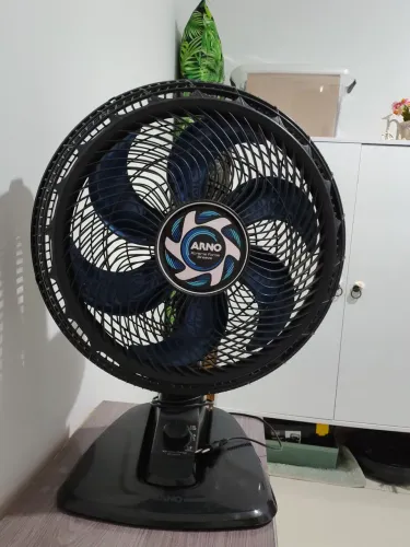 Ventilador Arno Xtreme Force Breeze127 v 6 pás