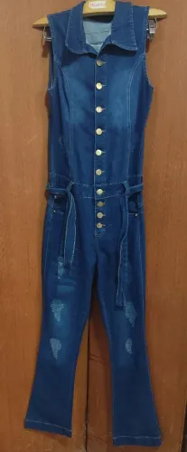 Macacão Jeans feminino