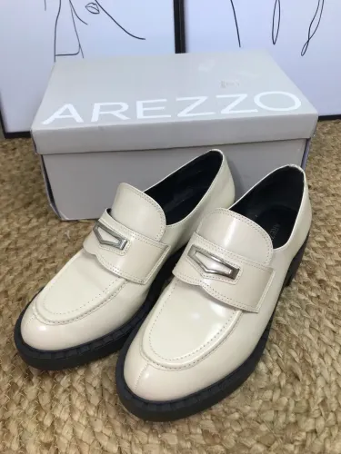 Mocassim off-white Arezzo 37