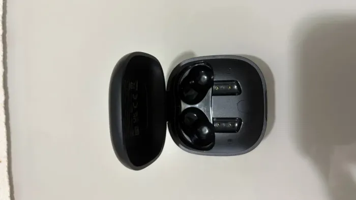CASE QCY HT05