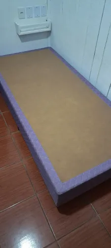 Cama solteiro sem colchão
