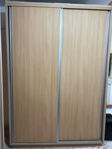 Guarda-roupa em MDF feito por marceneiro