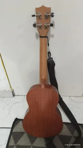 Ukulele Tenor Acústico 
