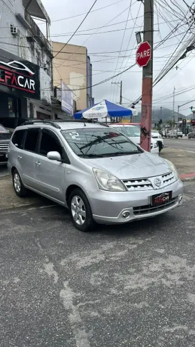 Nissan Livina Grand SL 1.8 16V Flex Fuel Aut. 2012