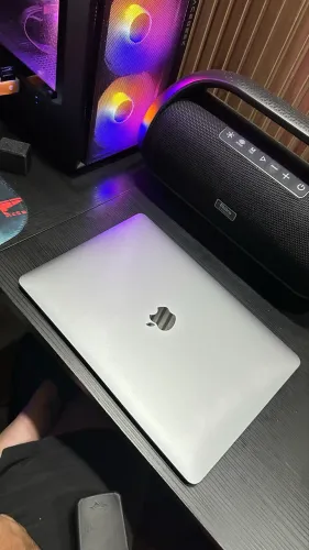 MACBOOK AIR M1