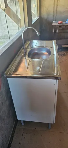 Pia inox + balcão Itatiaia 1,20m