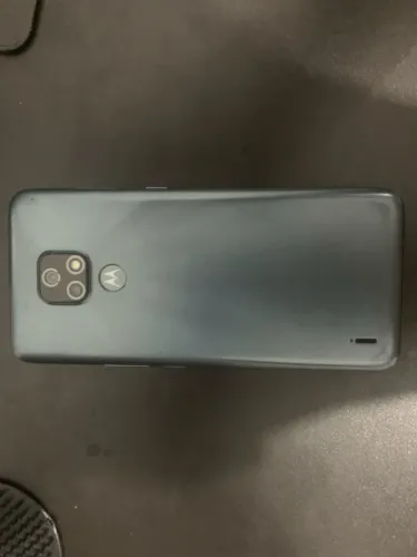 Celular moto E7