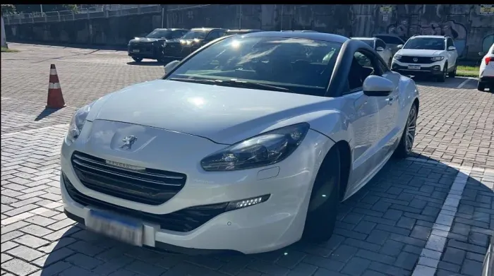 Peugeot RCZ 1.6 Turbo 16V 2P Aut. 2015