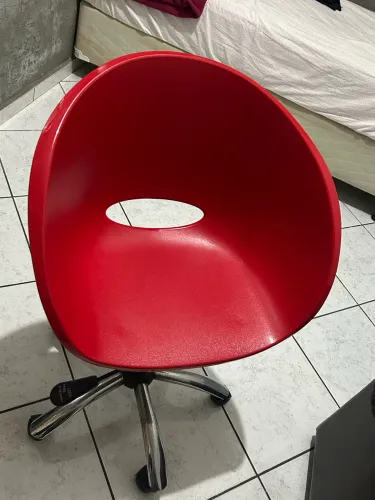 Cadeira giratória, ajustável