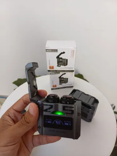 Fone sem fio Bluetooth M25 com case recarregável