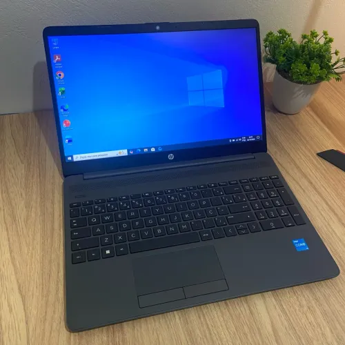 Notebook HP i3 12° / 8gb Ram / 256gb SSD 