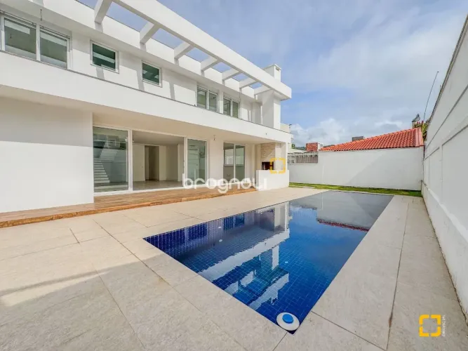 Casa 4 suítes - Piscina - Jurerê Internacional - Florianópolis - SC