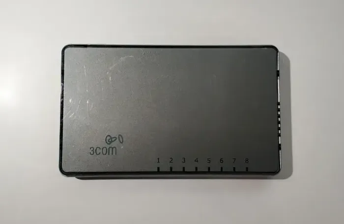 Switch 3Com com 8 Portas 10/100