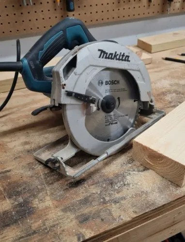 SERRA CIRCULAR MAKITA