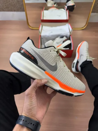 Tênis esportivo masculino Nike a pronta entrega