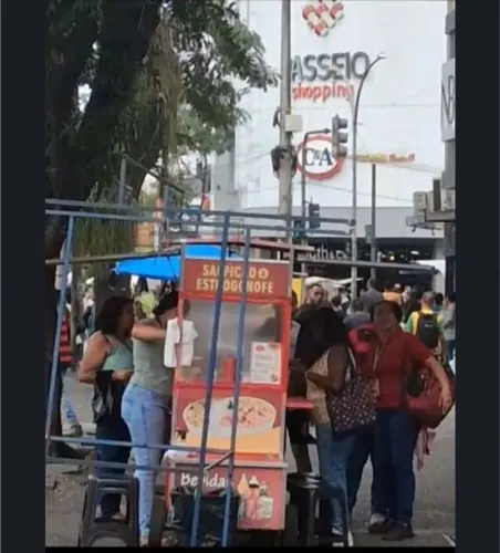 Passo o ponto trailer de comidas no calçadão de Campo Grande 