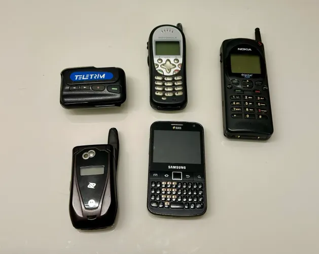 Celulares e pager Nokia Motorola e Samsung anos 90