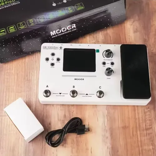 Pedaleira Mooer GE100 Pro com IA (NOVA)