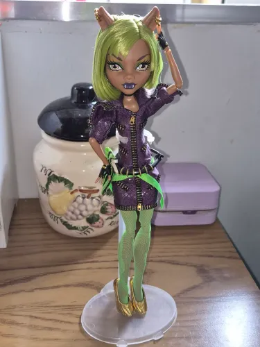 Clawdeen dawn off The dance