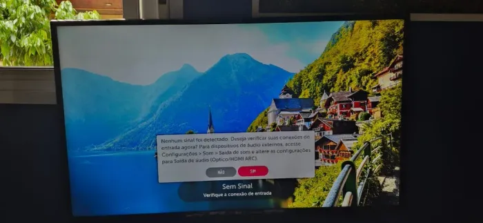 Smart TV LG 43" 4K UHD modelo 43UJ6300 - Excelente Estado