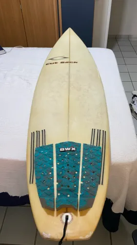 Prancha de surf cut back