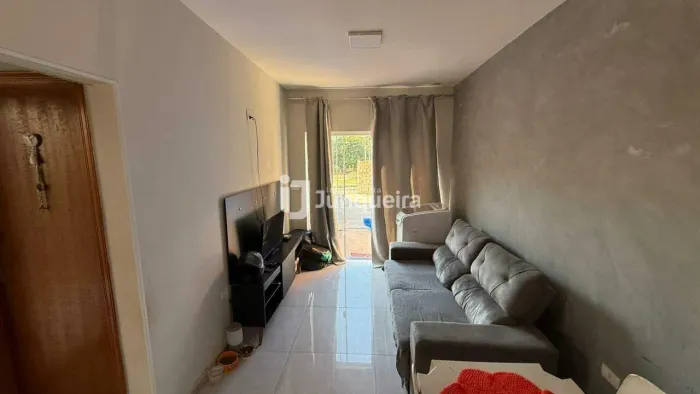 Casa para aluguel, 2 quartos, 2 vagas, Estância Lago Azul (Ártemis) - Piracicaba/SP