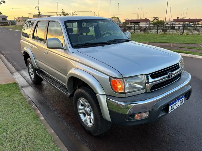 Toyota Hilux SW4 4X4 3.0 8V TB Diesel 2001