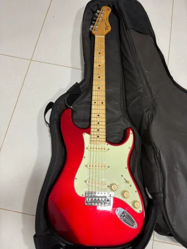 Guitarra Tagima mais caixa para ensaio
