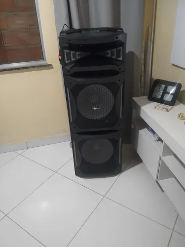 Caixa de som muito boa