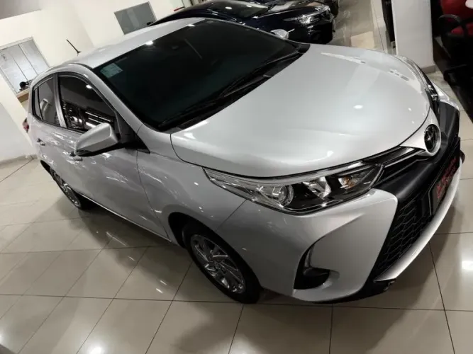 Toyota Yaris XS Connect 1.5 Flex 16V 5P AUT 2025
