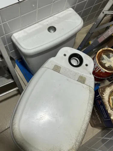 Vaso sanitário com caixa acoplada